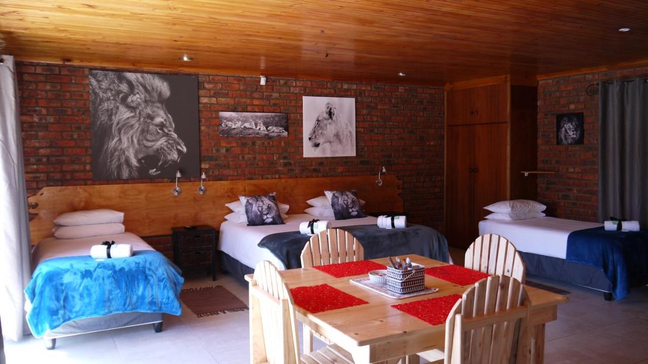 The Bay Inn Port Elizabeth Exterior photo